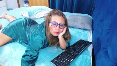 Slutdirtyxxx online show from 28, 6, 2026