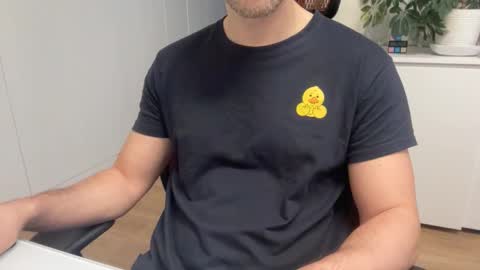 Slutguy81 online show from 21, 3, 2026