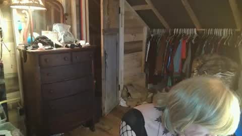 slutjennifertransxx online show from 2, 3, 2026