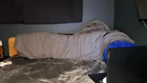 Snapshot of slutsandblunts chatting on 10, 1, 2026 slutsandblunts online show from 10, 1, 2026