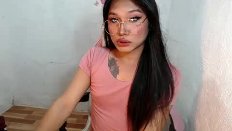 Snapshot of slutty_classyxx chatting on 24, 1, 2025 Lovie online show from 24, 1, 2025