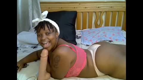 Snapshot of sluttydevil6 chatting on 10, 9, 2025 sluttydevil6 online show from 10, 9, 2025