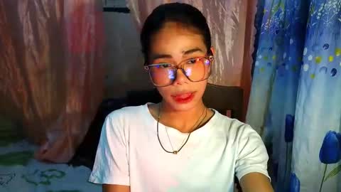 sluttypatotie online show from 1, 4, 2026