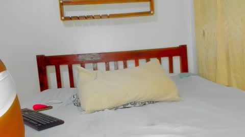 Sexyslutt online show from 11, 9, 2025