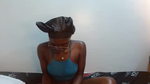 sly_rose online show from 12, 11, 2025