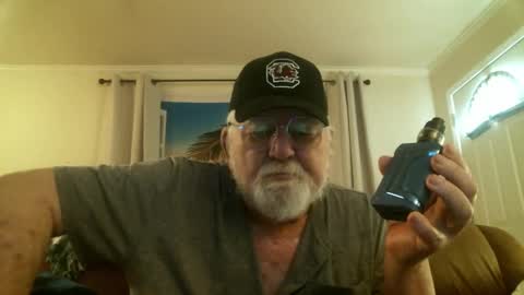 Snapshot of slydevi1 chatting on 13, 10, 2025 Slydevil online show from 13, 10, 2025