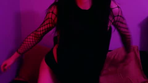 Snapshot of slygrrl chatting on 14, 9, 2025 Dev online show from 14, 9, 2025