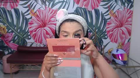 Mariana Torres online show from 12, 4, 2026