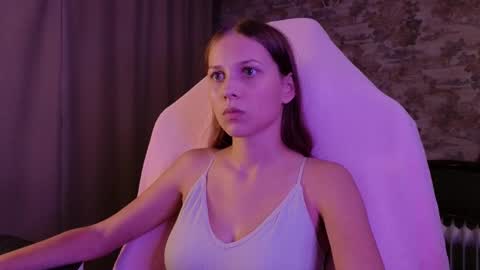 Emma online show from 22, 11, 2025