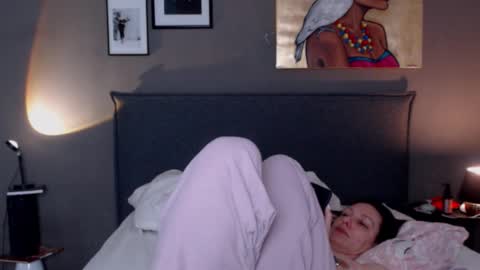 Anna no bbbbybybbabebyy just Anna. And dont call me mom please. online show from 1, 3, 2026