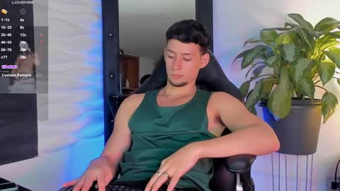 Snapshot of smiith_jade chatting on 14, 1, 2026 Jade Smiith online show from 14, 1, 2026