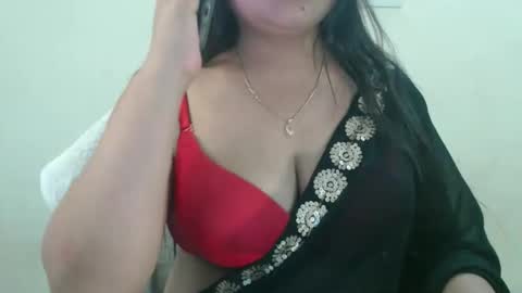 smiley online show from 15, 4, 2026