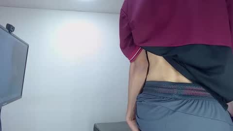 Snapshot of smith_maycol chatting on 8, 11, 2025 Mateo stiben online show from 8, 11, 2025