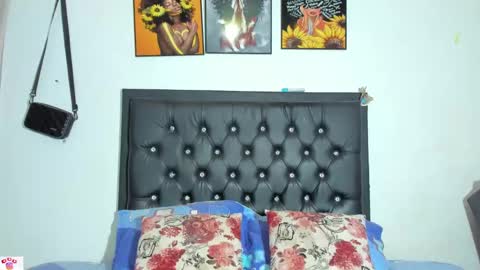 Snapshot of smith_oliver chatting on 24, 1, 2025 Smith online show from 24, 1, 2025