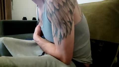 Snapshot of smokeandwatching chatting on 4, 2, 2025 Smokeandwatching online show from 4, 2, 2025