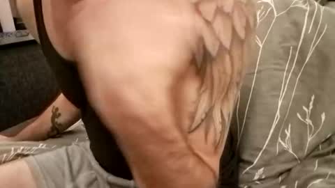 Snapshot of smokeandwatching chatting on 23, 9, 2025 Smokeandwatching online show from 23, 9, 2025