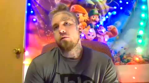 Snapshot of smokebluntafterblunt chatting on 23, 12, 2024 smoke online show from 23, 12, 2024