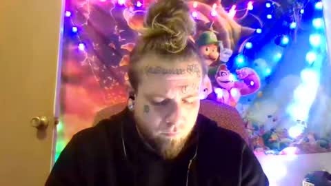 Snapshot of smokebluntafterblunt chatting on 31, 12, 2024 smoke online show from 31, 12, 2024