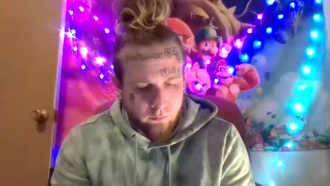 Snapshot of smokebluntafterblunt chatting on 12, 1, 2025 smoke online show from 12, 1, 2025