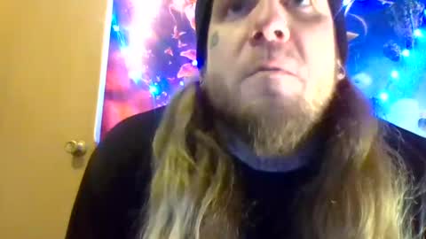 Snapshot of smokebluntafterblunt chatting on 18, 1, 2025 smoke online show from 18, 1, 2025