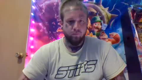 Snapshot of smokebluntafterblunt chatting on 23, 9, 2025 smoke online show from 23, 9, 2025