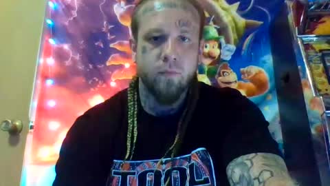 Snapshot of smokebluntafterblunt chatting on 25, 10, 2025 smoke online show from 25, 10, 2025