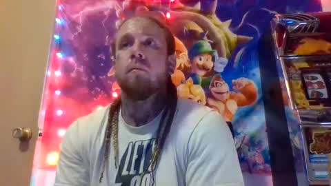 Snapshot of smokebluntafterblunt chatting on 28, 10, 2025 smoke online show from 28, 10, 2025