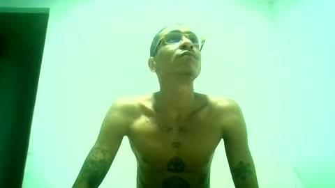 Snapshot of smokepurxxx chatting on 9, 2, 2026 smokepurxxx online show from 9, 2, 2026