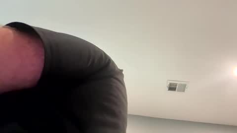 Snapshot of smokeymt420 chatting on 13, 5, 2026 smokeymt420 online show from 13, 5, 2026