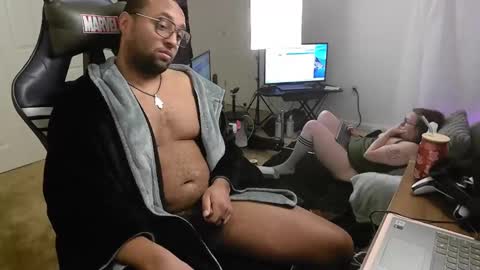 Snapshot of smoothj2015 chatting on 3, 2, 2025 Smoothj2011 online show from 3, 2, 2025