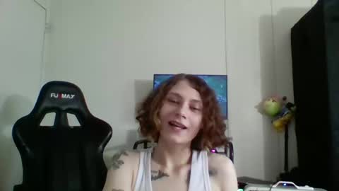 Snapshot of smoothvodka chatting on 15, 12, 2024 Bambi--Vodka online show from 15, 12, 2024