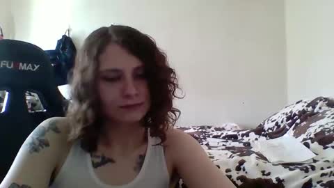 Snapshot of smoothvodka chatting on 6, 4, 2026 Bambi--Vodka online show from 6, 4, 2026