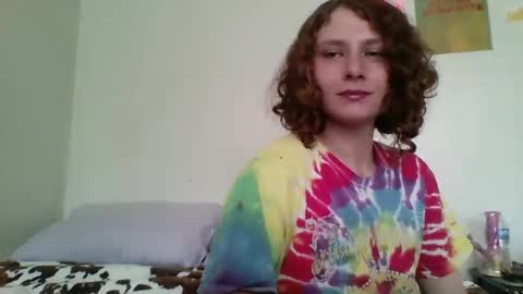 Snapshot of smoothvodka chatting on 19, 4, 2026 Bambi--Vodka online show from 19, 4, 2026