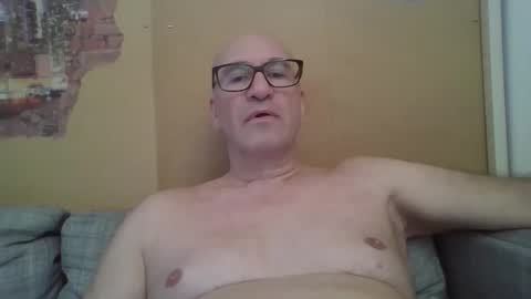 sneakerboy18 online show from 21, 9, 2025