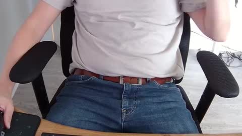 Sneakybill online show from 23, 3, 2026