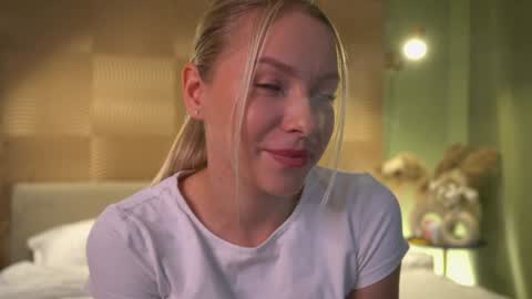 Candice Snow online show from 11, 12, 2024