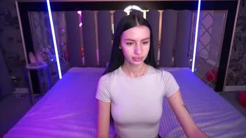 snow_whiteeex online show from 1, 3, 2026