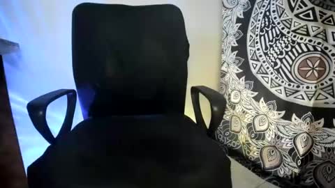 Max online show from 8, 2, 2025