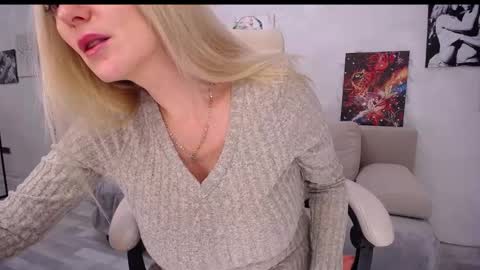 Monna online show from 8, 1, 2025