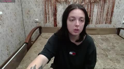 soffia_xo online show from 23, 9, 2025