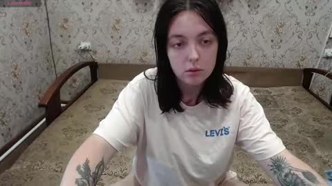soffia_xo online show from 11, 10, 2025