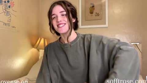 Julia    online show from 31, 1, 2025