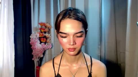 Snapshot of soffy_seductivexx chatting on 3, 2, 2026 open for pvt online show from 3, 2, 2026