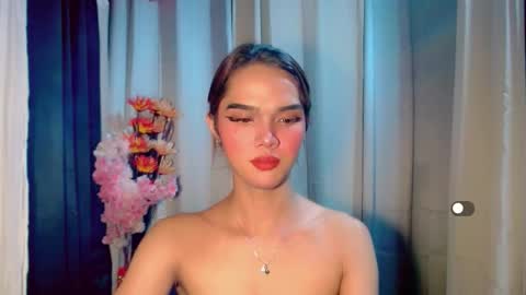 Snapshot of soffy_seductivexx chatting on 3, 2, 2026 open for pvt online show from 3, 2, 2026