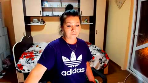 Snapshot of soffy_skye chatting on 25, 6, 2026 Soffy online show from 25, 6, 2026