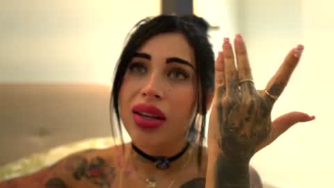 Snapshot of sofhia_cruz chatting on 7, 7, 2026 sofhia cruz online show from 7, 7, 2026