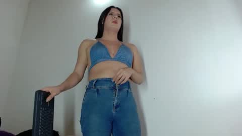 Snapshot of sofia_cummings chatting on 27, 2, 2025 sofia online show from 27, 2, 2025