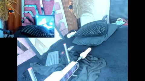 Snapshot of sofia_gutierrez__ chatting on 3, 2, 2025 sofia gutierrez online show from 3, 2, 2025