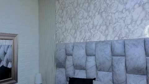 sofia gutierrez   online show from 15, 4, 2026