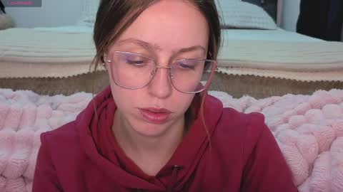     online show from 26, 3, 2026